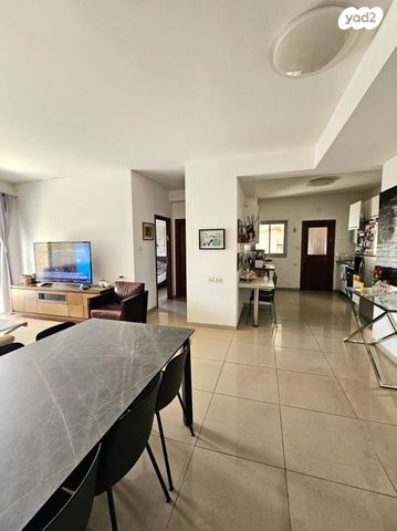 דירה, יצחק רבין 4, פסגת אונו, קרית אונו