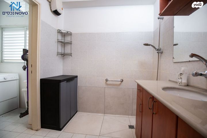 דירה, נאות בגין, לב יבנה, יבנה