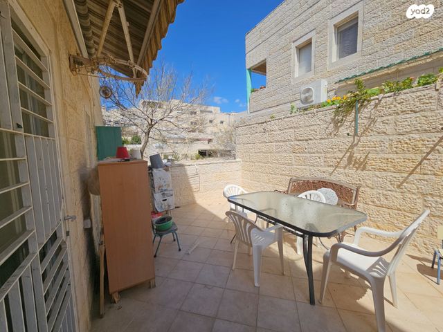 דירה, תבור, שכונה ה'-ו', מבשרת ציון