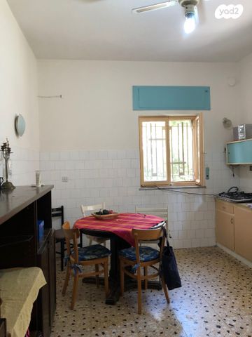 דירה, כובשי קטמון 6, קטמון הישנה, ירושלים