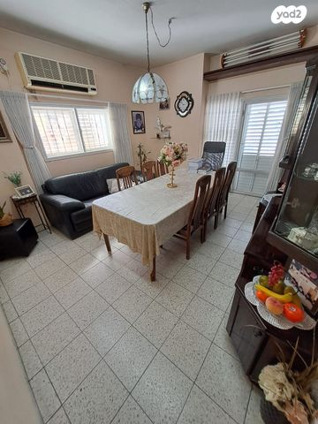 גג/ פנטהאוז, בצלאל, גאולה, חיפה