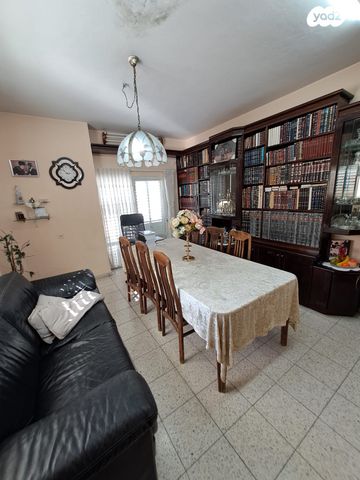 גג/ פנטהאוז, בצלאל, גאולה, חיפה