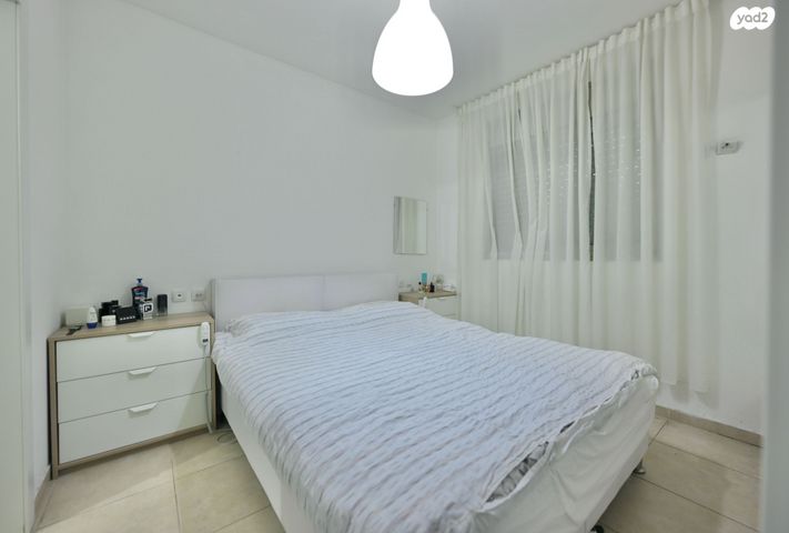 דירה, אפרים קישון 20, חתני פרס ישראל, באר יעקב