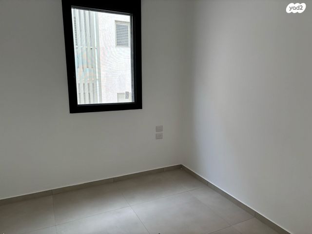 דירה, שדרות ביאליק 26, הדר, רמת השרון