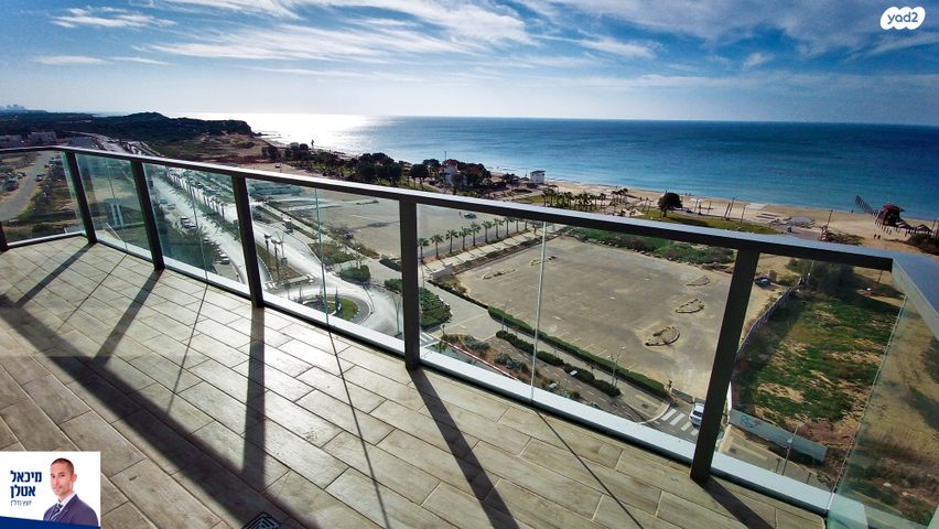 דירה, שדרות רחבעם זאבי 15, גבעת אולגה, חדרה