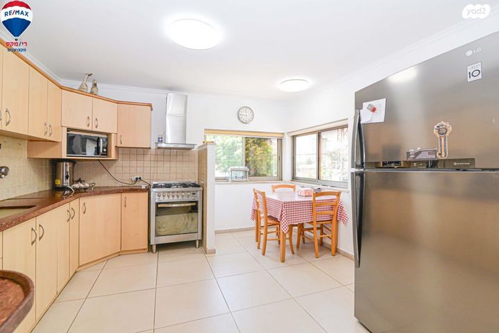 דירת גן, האמוראים 8, גבעת אולגה, חדרה