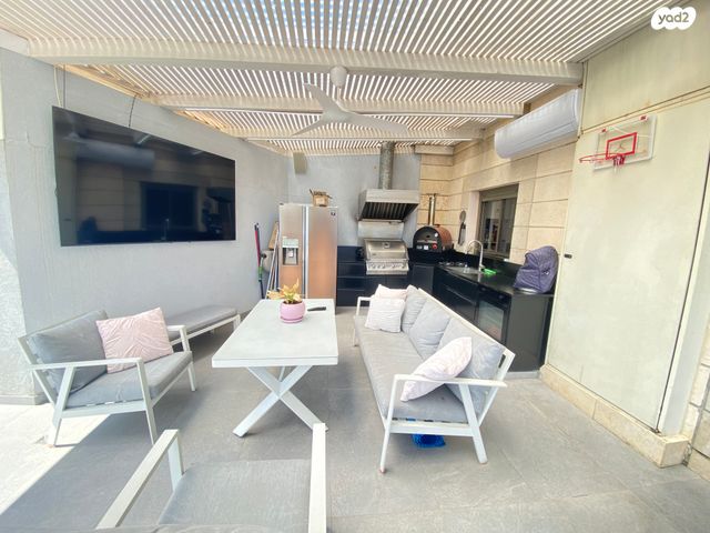 גג/ פנטהאוז, ליבר זאב, קרית השרון, נתניה