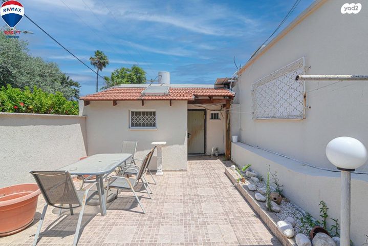 דירת גן, האמוראים 8, גבעת אולגה, חדרה