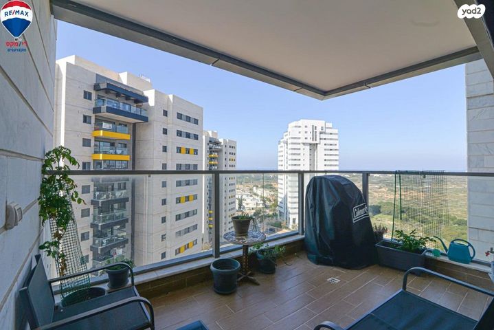 דירה, היובל, אור עקיבא