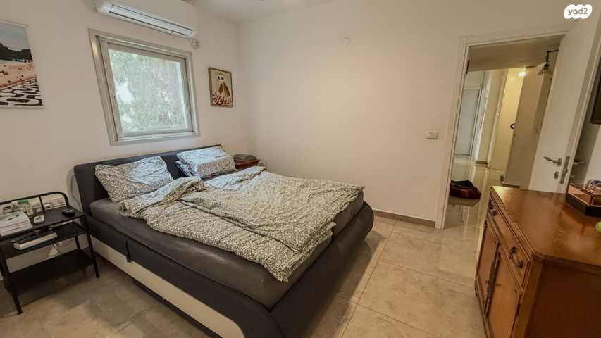 דירה, פועלים א, כפר סבא