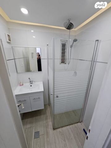 דירת גן, יצחק רגר 169, שכונה ד', באר שבע