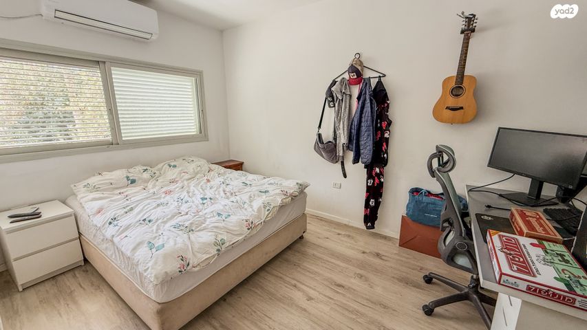 דירה, פועלים א, כפר סבא