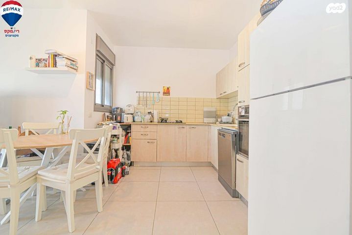 דירה, היובל, אור עקיבא