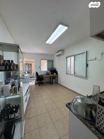 דירת גן, גיורא יוספטל 26, שכונה ד', באר שבע