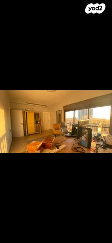 דירה, שדרות הנשיא השישי, קרית הלאום, ירושלים