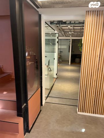 בניין משרדים, גולדברג, לב תל אביב, לב העיר צפון, תל אביב יפו