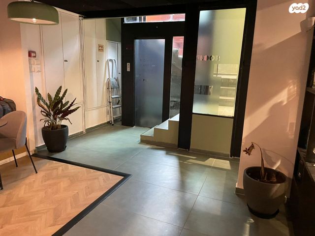 בניין משרדים, גולדברג, לב תל אביב, לב העיר צפון, תל אביב יפו