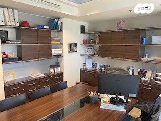 משרדים, דרך מנחם בגין, רמת גן