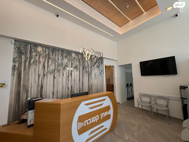 חנויות/ שטח מסחרי, שדרות הנשיא השישי, קרית הלאום, ירושלים