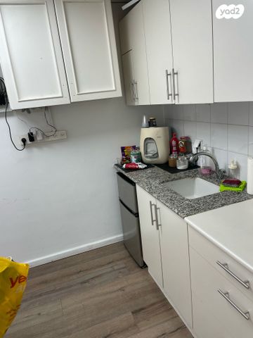 משרדים, אזור תעשיה א, חולון