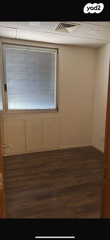 משרדים, אזור תעשיה, הרצליה