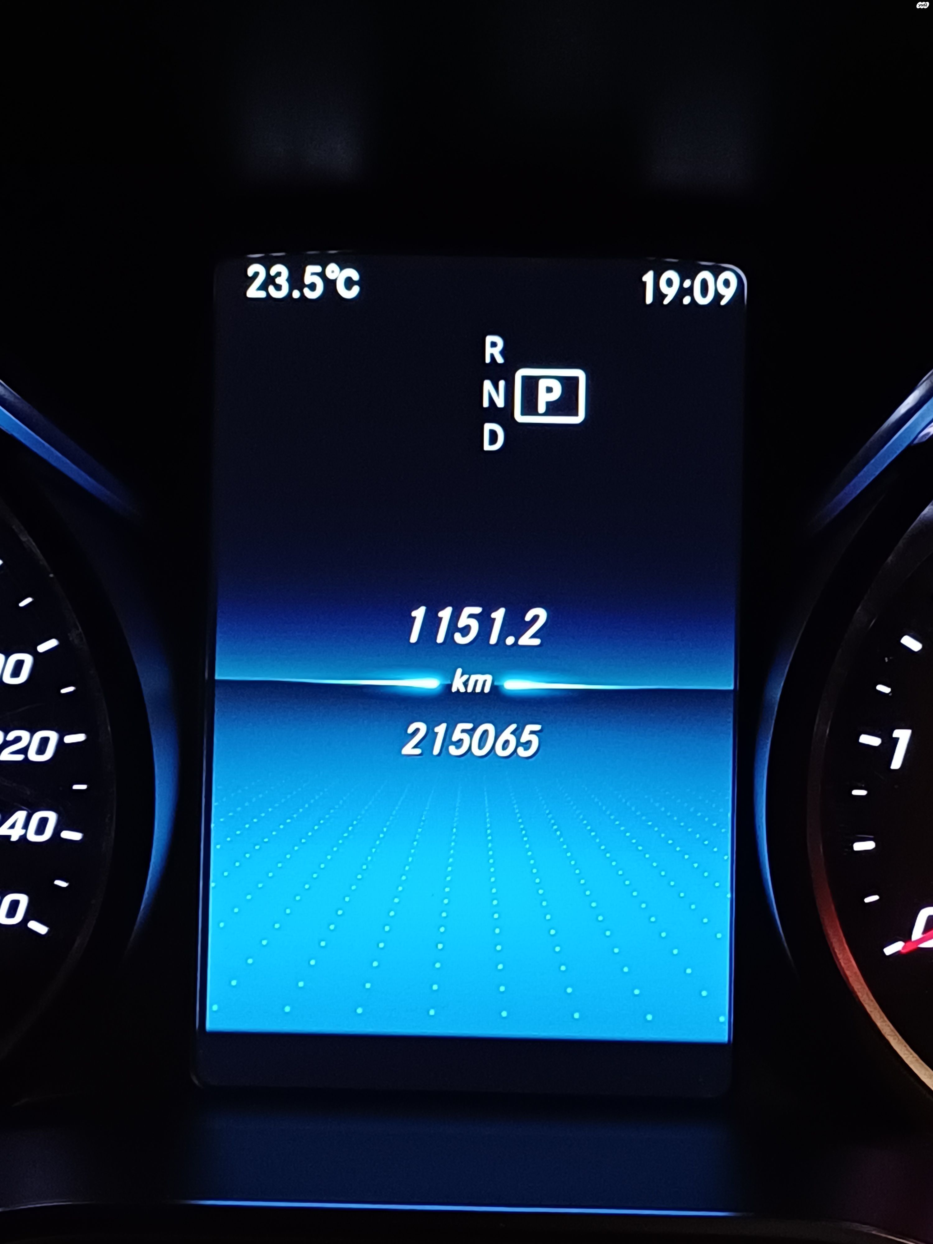 מודעת רכב מרצדס-בנץ C-class