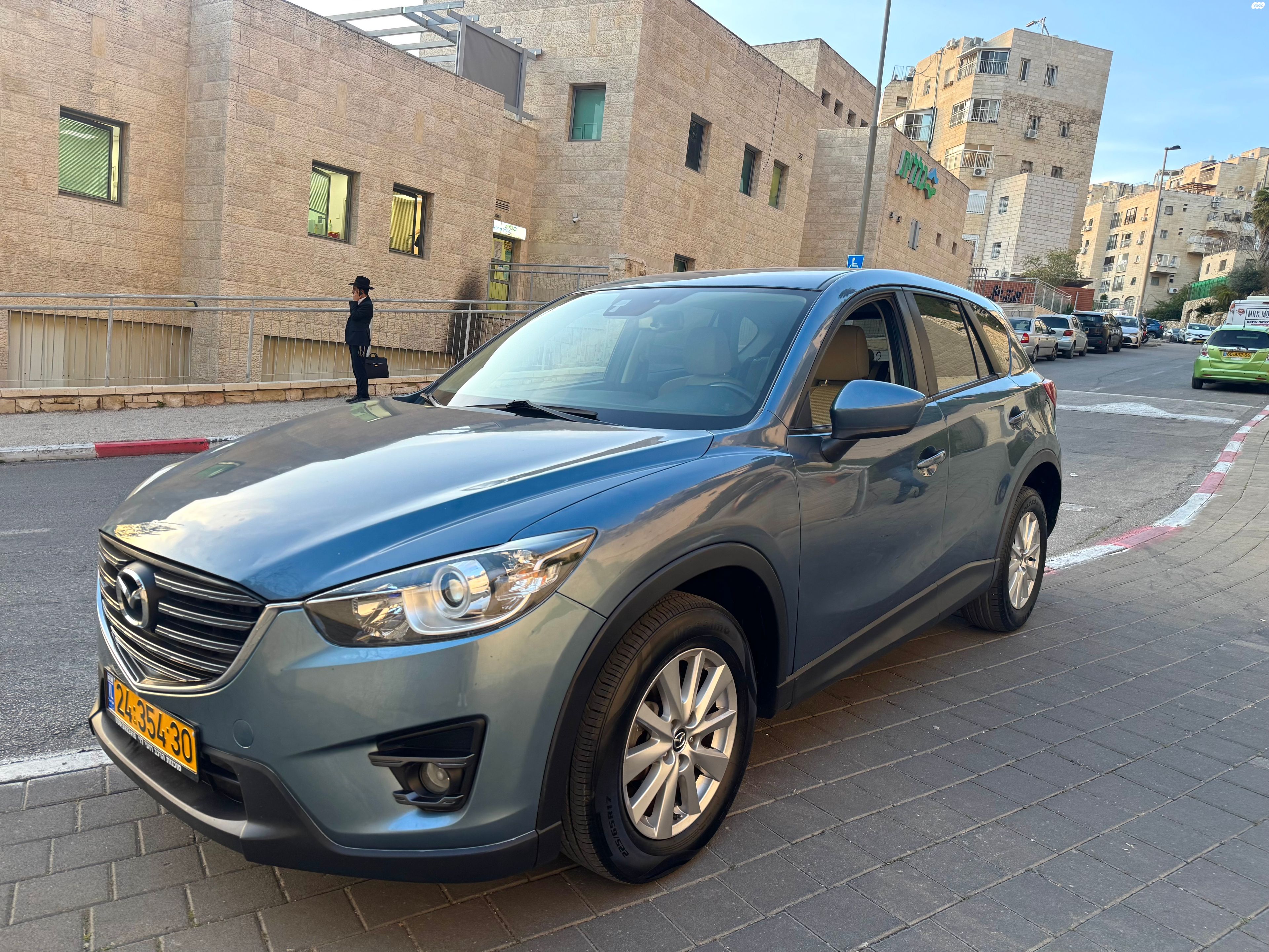 מודעת רכב מאזדה CX-5