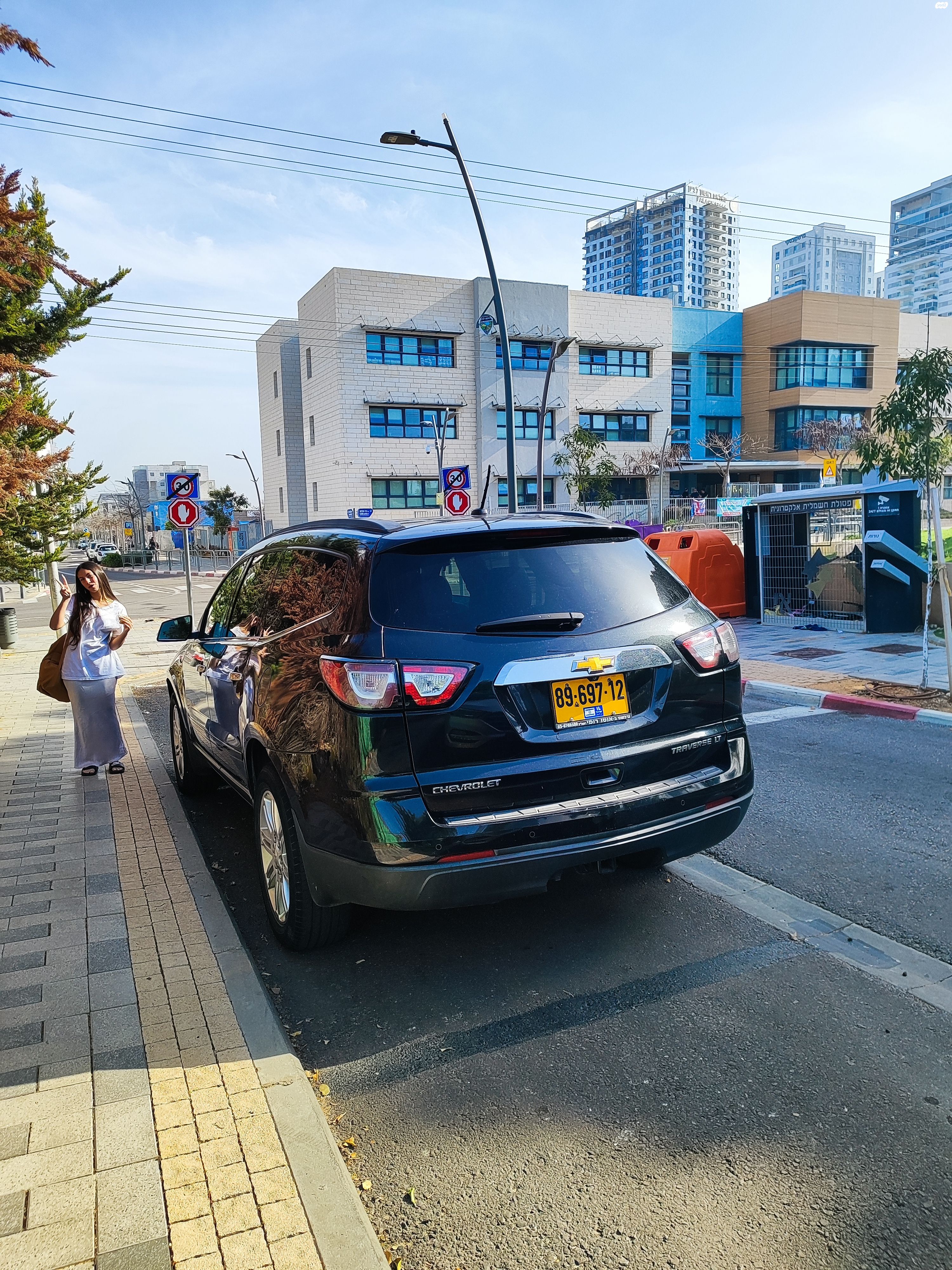 מודעת רכב שברולט טראוורס
