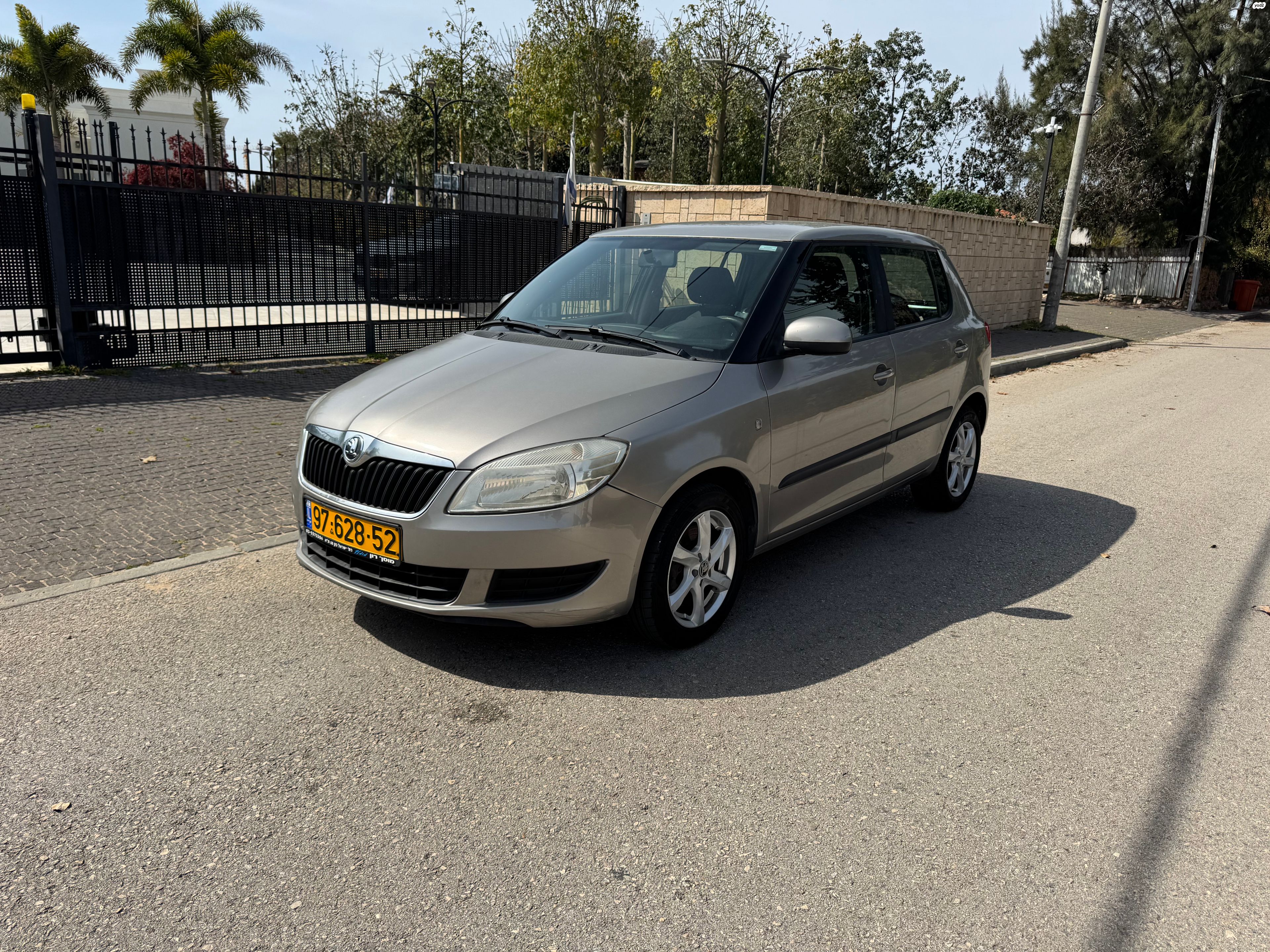 מודעת רכב סקודה פאביה