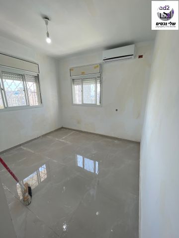 דירה, נחל לכיש, רובע י"א, אשדוד