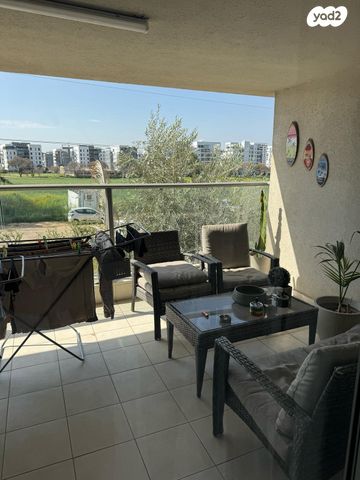 דירה, האילנות 23, הרצליה