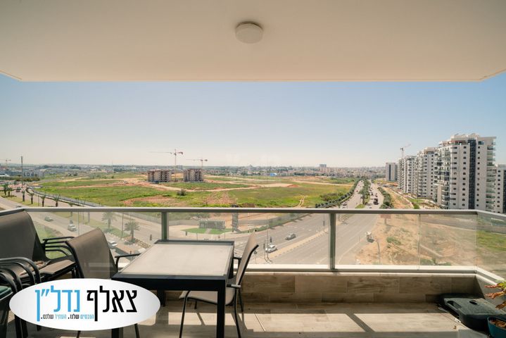 מודעת נכס, דרך ארץ, עיר היין, אשקלון