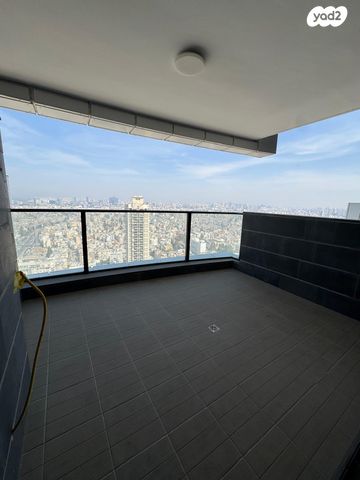 דירה, יוסף הגלילי 22, שכונת בן גוריון, מרכז העיר ג', רמת גן