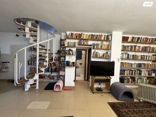 מרכז בעלי מלאכה 