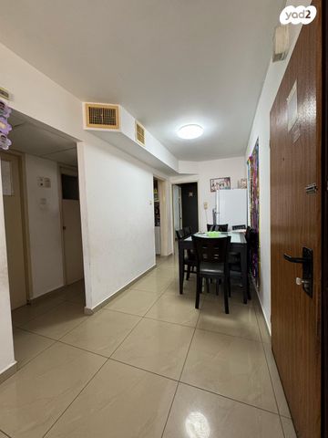 דירה, תענך 12, נווה יוסף, חיפה