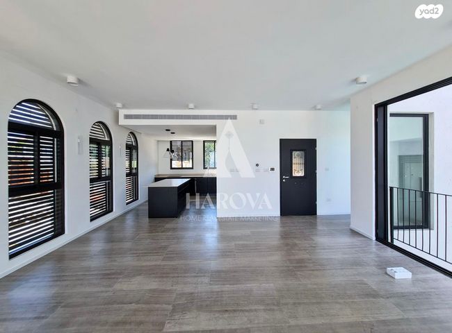 דופלקס, העוגן, עג'מי, גבעת העליה, תל אביב יפו