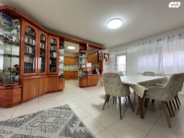 דירה, הדגן, מרכז העיר, עפולה