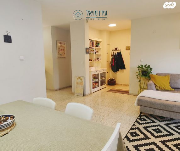 בית פרטי/ קוטג', בת חפר, בת חפר