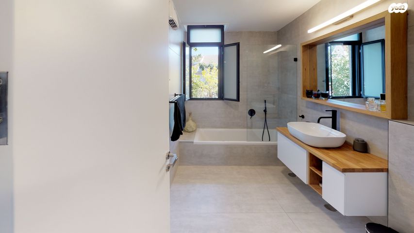 דירה, בר הופמן 16, צפון יפו, המושבה האמריקאית-גרמנית, תל אביב יפו