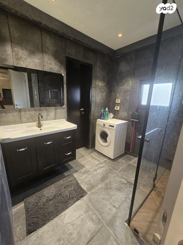 דירת גן, משה שרת, קרית חיים מזרחית, חיפה