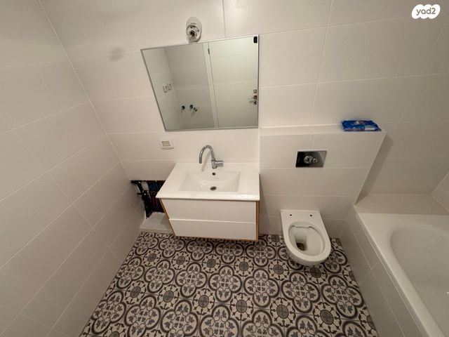 דירה, יוסף הגלילי 22, שכונת בן גוריון, מרכז העיר ג', רמת גן