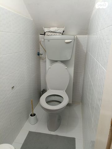 דו משפחתי, הרדוף, ערד