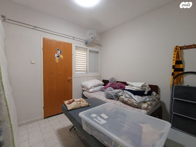 דו משפחתי, הרדוף, ערד