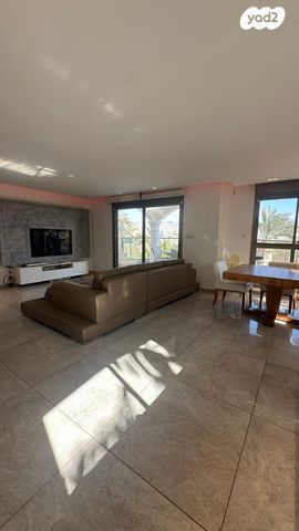 גג/ פנטהאוז, אילת