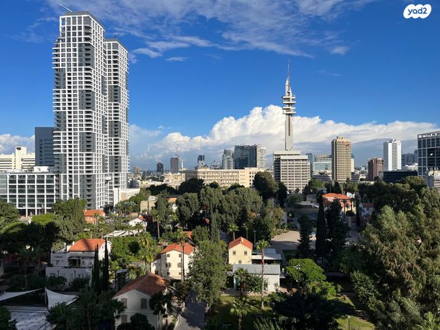 דירה, אלוף קלמן מגן 5, גני שרונה, קרית הממשלה, תל אביב יפו