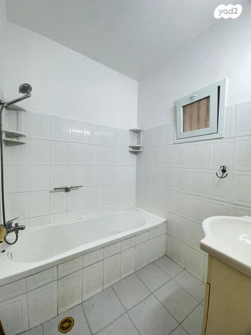 דירה, פרנק 17, חדרה