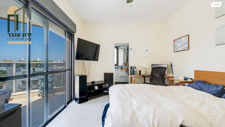 גג/ פנטהאוז, הנדיב, מרכז, הרצליה