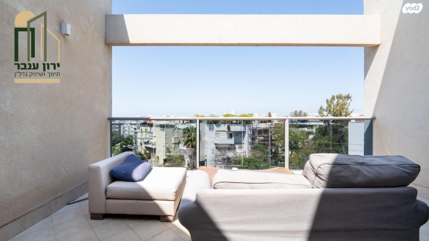 גג/ פנטהאוז, הנדיב, מרכז, הרצליה