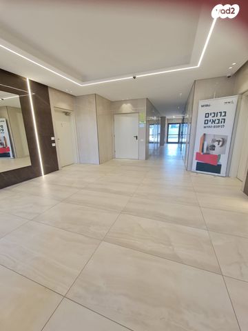 דירה, שבט זבולון, אחיסמך, לוד