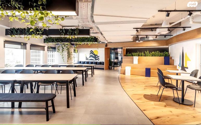 משרדים, מונטיפיורי, הרכבת, תל אביב יפו